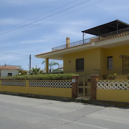 Fiori Gialli Caucana Санта-Кроче- Камерина