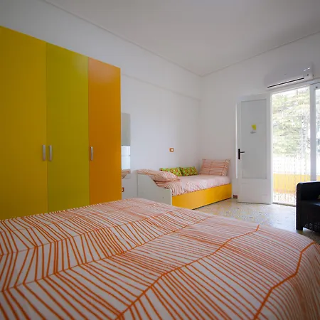 ベッド・アンド・ブレックファスト Fiori Gialli Caucana 3*