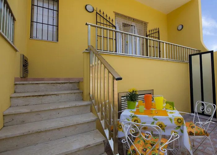 Fiori Gialli Caucana Bed & Breakfast