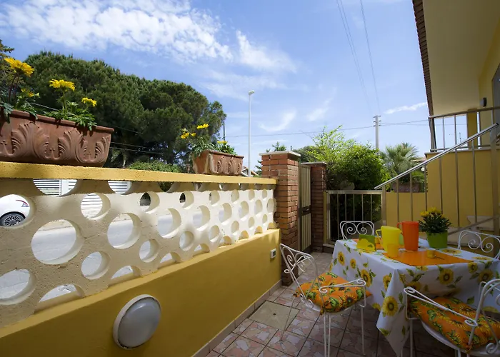 Fiori Gialli Caucana Bed & Breakfast